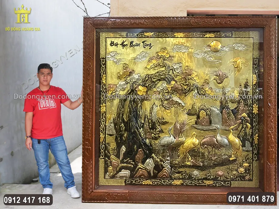 Tranh n&ecirc;n treo tại kh&ocirc;ng gian ph&ograve;ng kh&aacute;ch hay ph&ograve;ng l&agrave;m việc